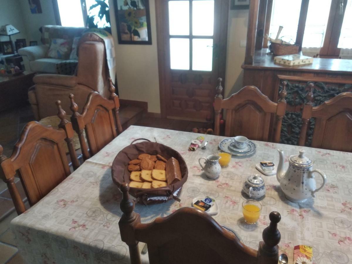 Pension Trescasas Bagian luar foto