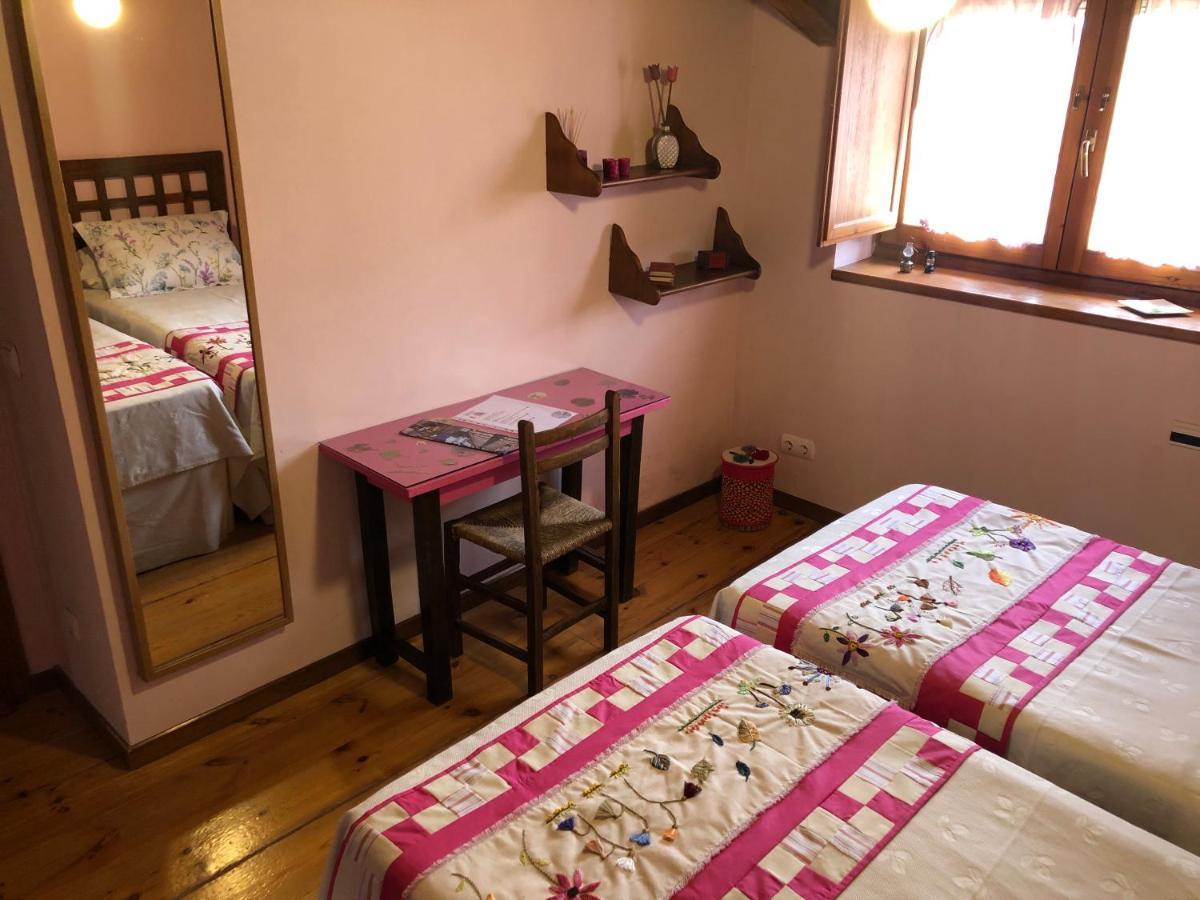 Pension Trescasas Bagian luar foto